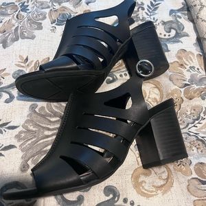 Vintage 7 Eight shoes in black 6.5